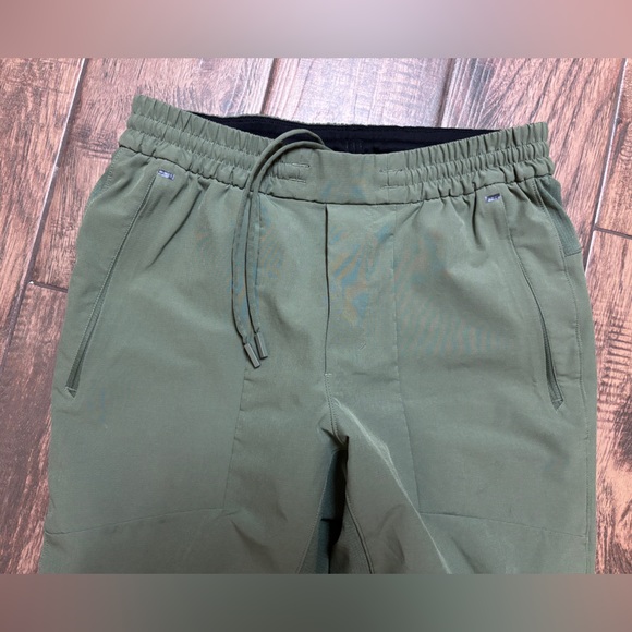 lululemon License to Train Men's Pants - Picture 2 of 7